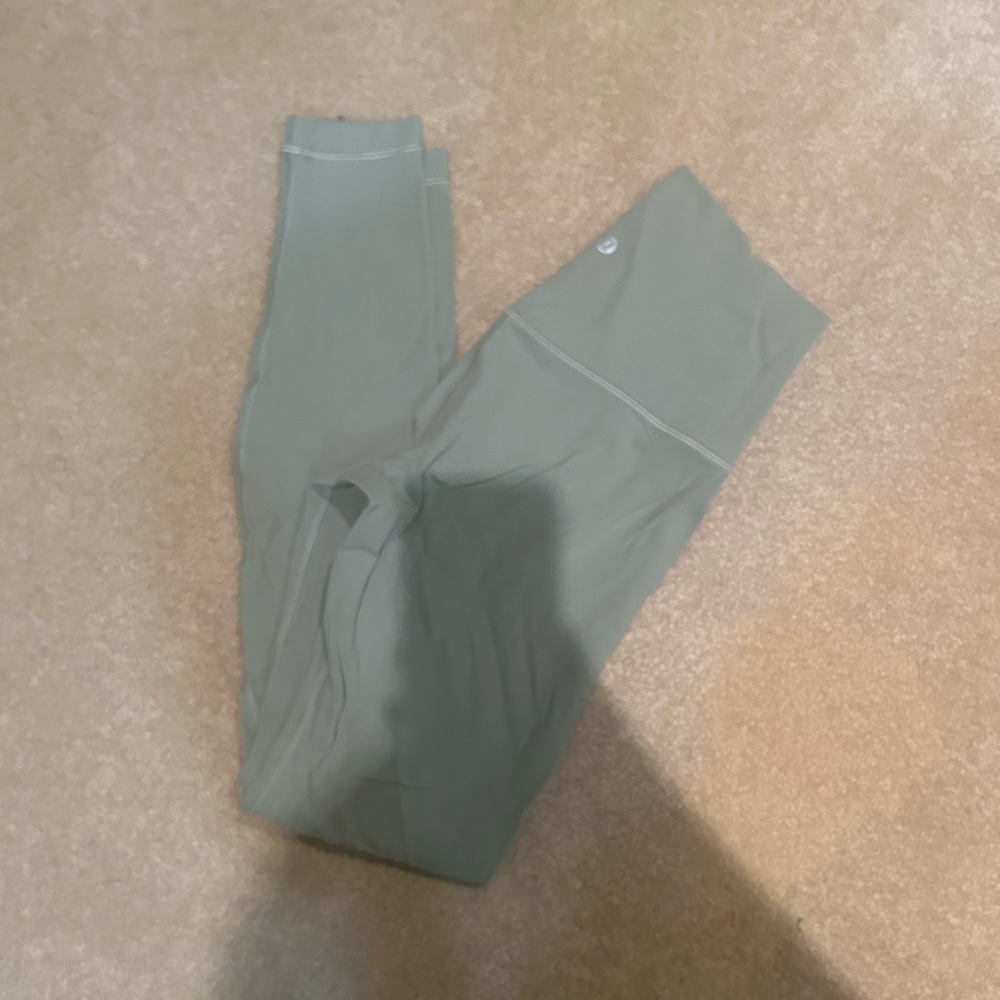 Lululemon leggings